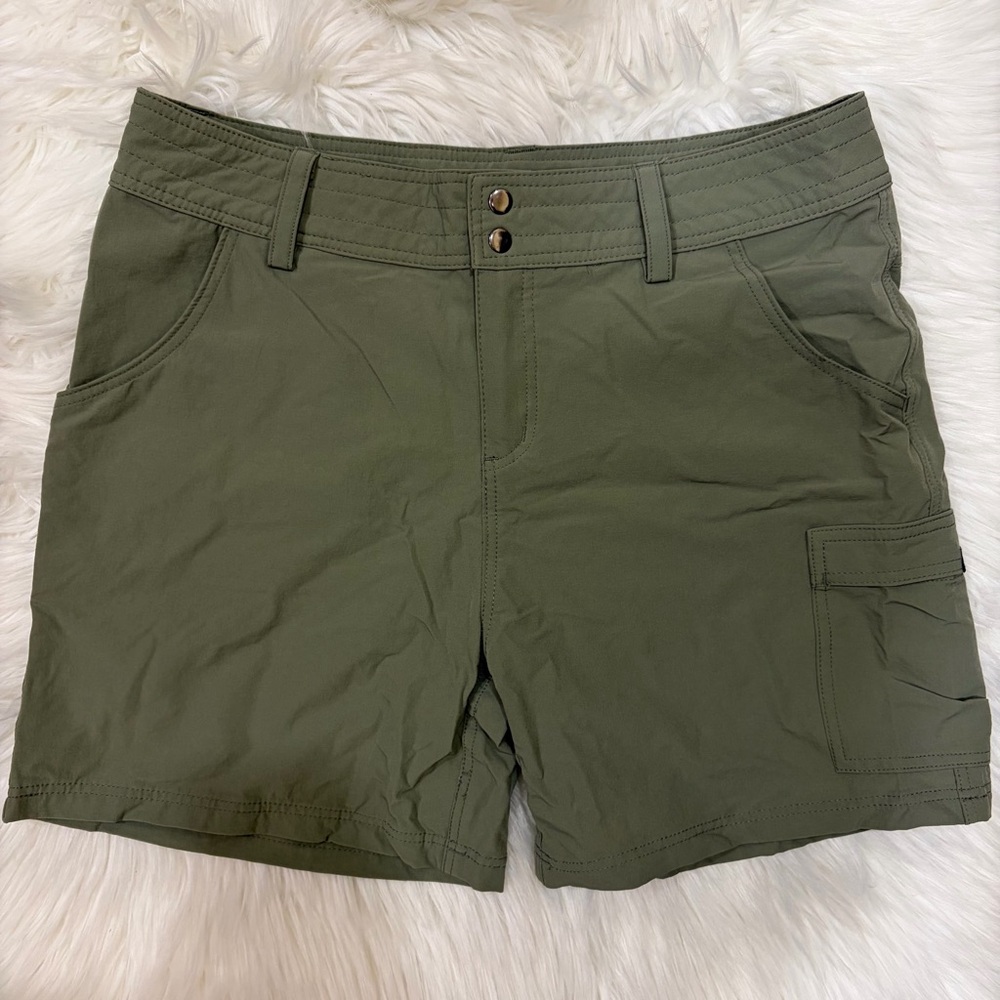 Khaki green hiking shorts